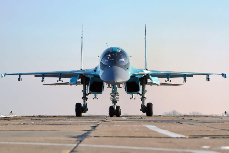 pesawat tempur Sukhoi Su-34 Fulback